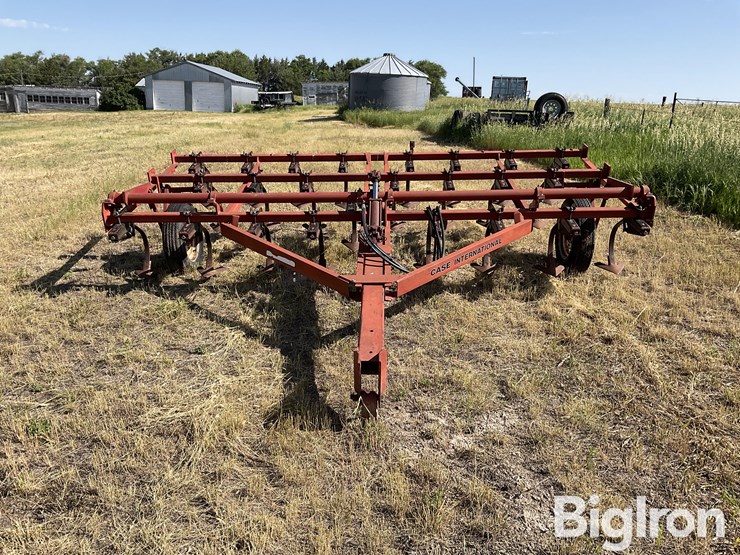 case-ih-4500-image-2