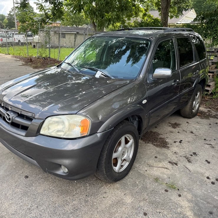 2005 MAZDA TRIBUTE