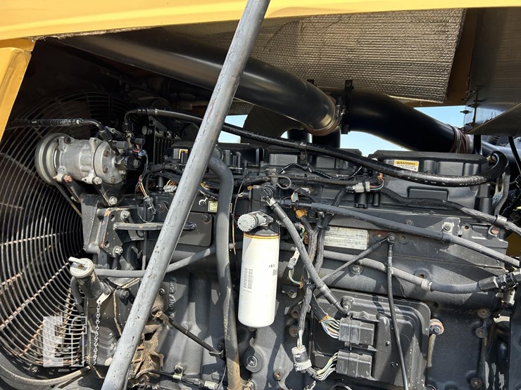 1997-caterpillar-ch85d-image-16