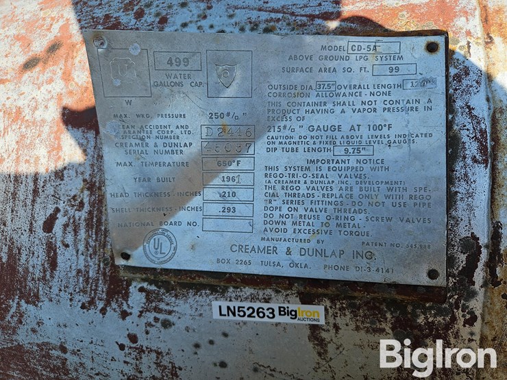 1961-500-gallon-propane-tank-image-10