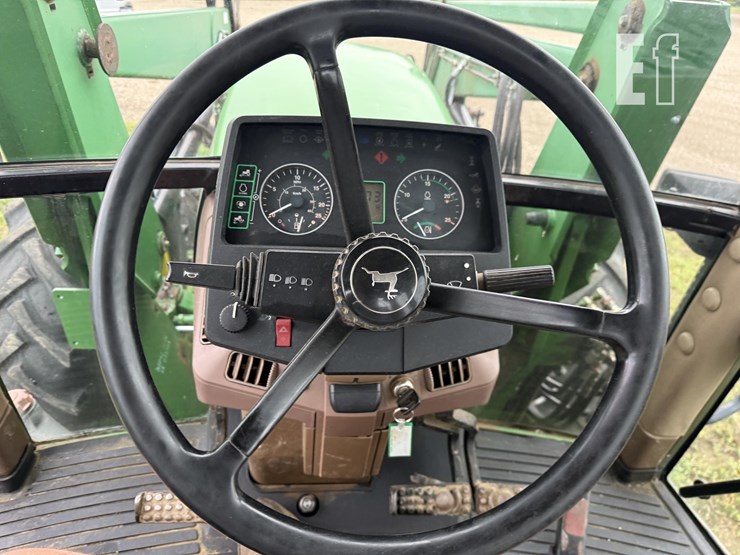 john-deere-7400-image-24