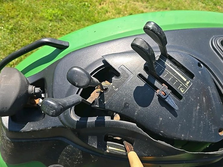 2005-john-deere-5320-image-53