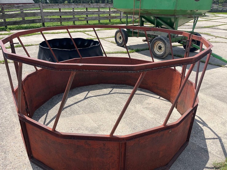 bale-feeders-image-5