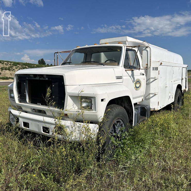 1984 CATERPILLAR 3208
