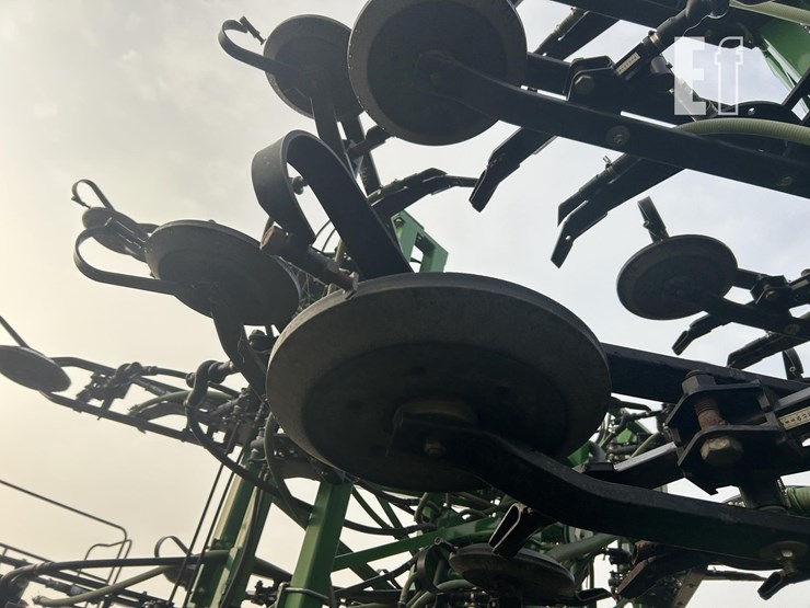 2009-john-deere-1870-image-30
