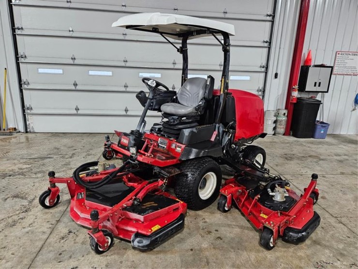 #389-•-toro-4000d-wide-area-mower-image-32