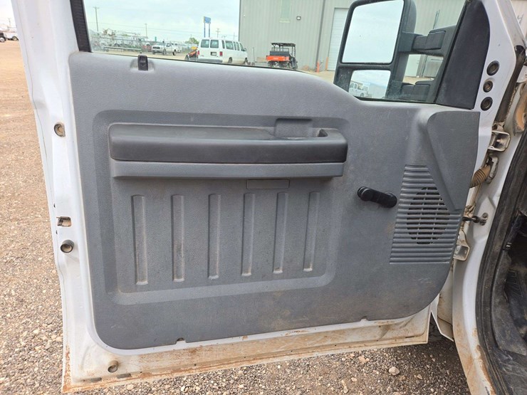 2011-ford-f350-sd-image-14