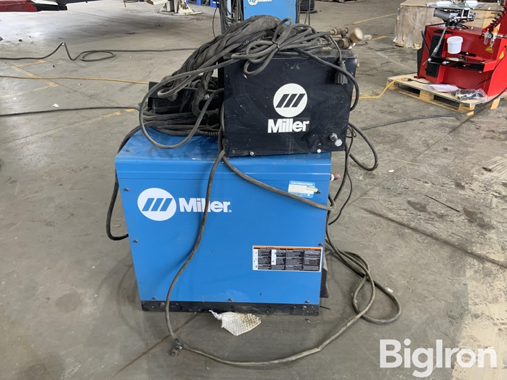 miller-gold-star-302-stick-welder-image-4
