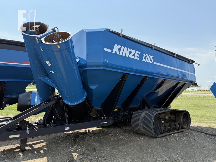 2020-kinze-1305-image-12