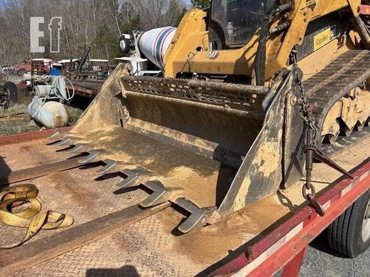2021-caterpillar-259d3-image-6