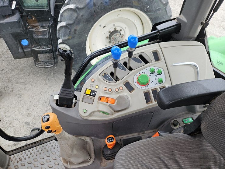 2018-deutz-fahr-5100g-image-12