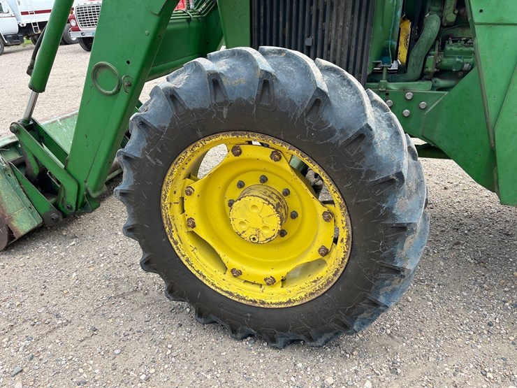 1990-john-deere-2955-image-8