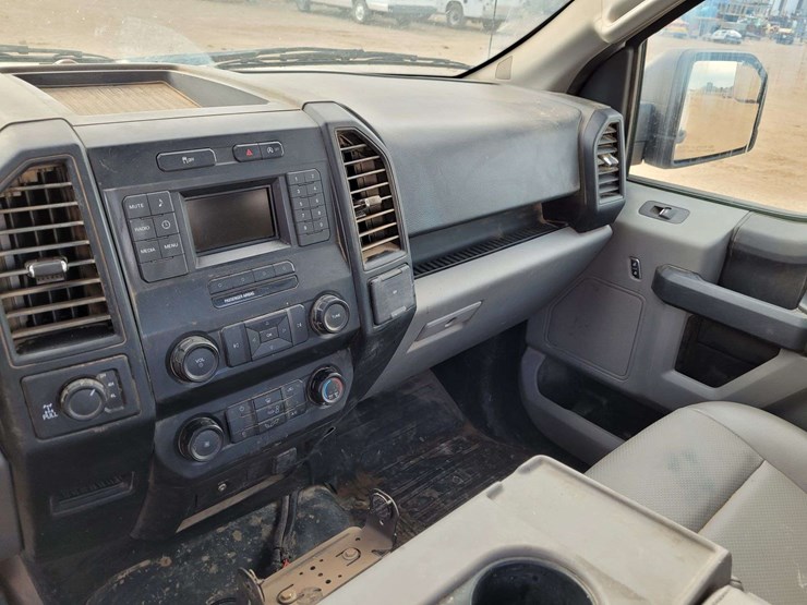 2018-ford-f150-xl-image-9