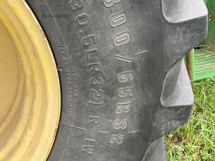 john-deere-6950-image-8