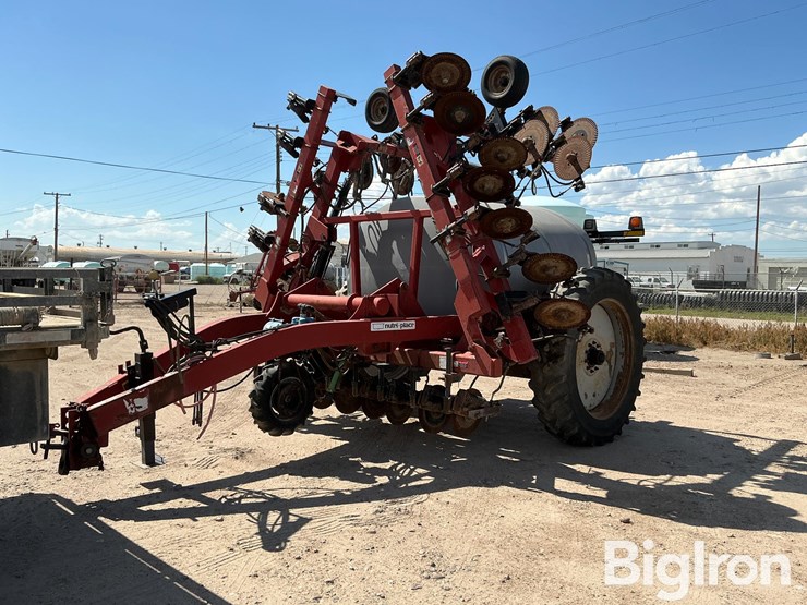 case-ih-2800-image-3