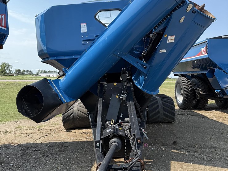 2020-kinze-1305-image-2