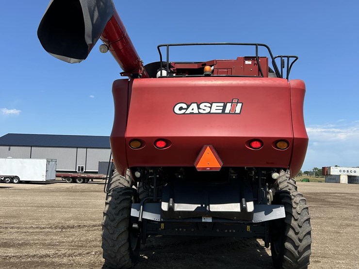 2007-case-ih-7010-image-6