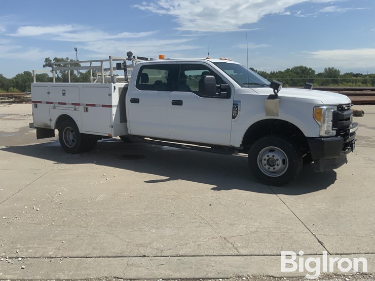 2017-ford-f350-xl-image-3