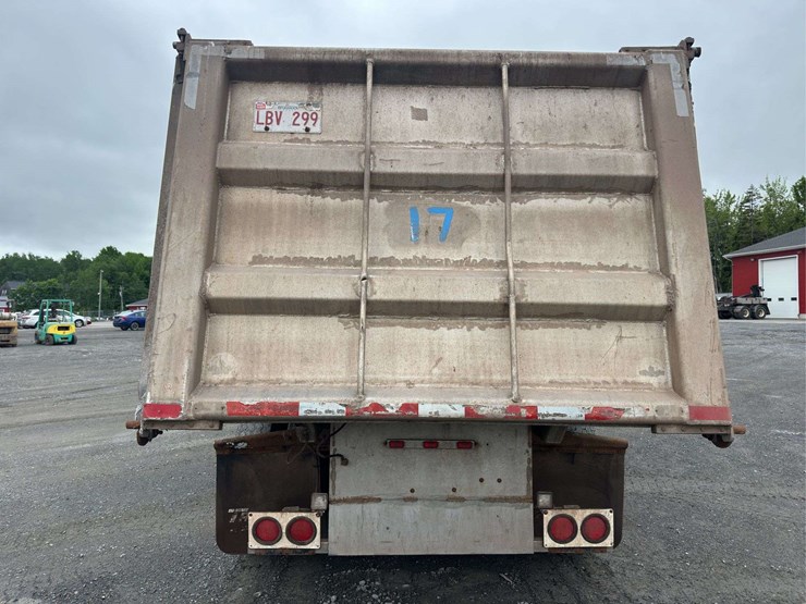 2012-international-durastar-4400-image-5