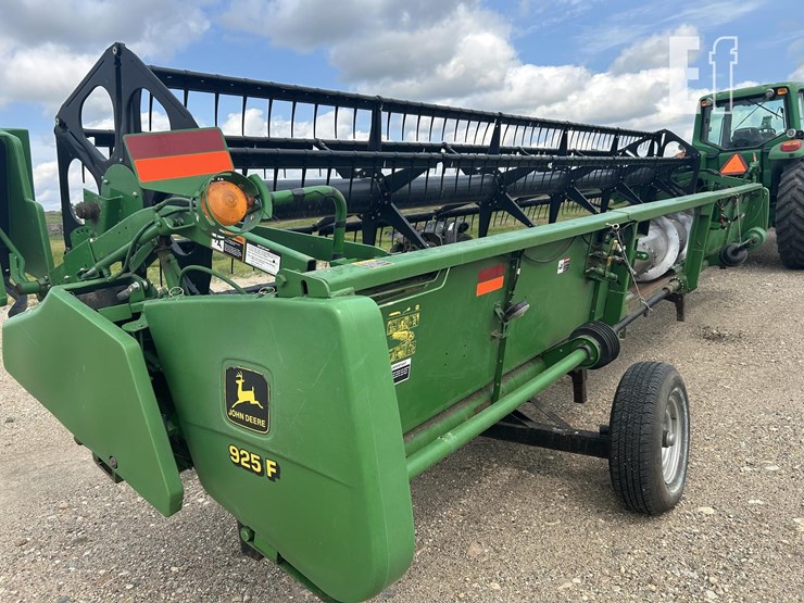 john-deere-925f-image-6