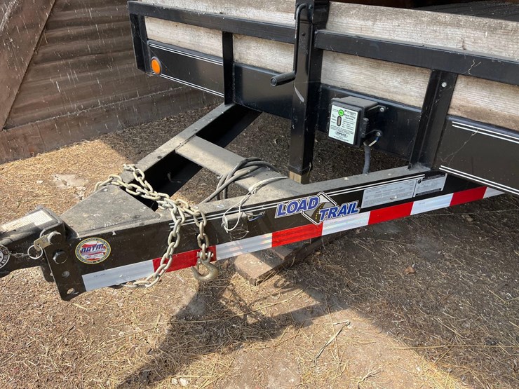 load-trail-car-trailer-with-ramps-image-4
