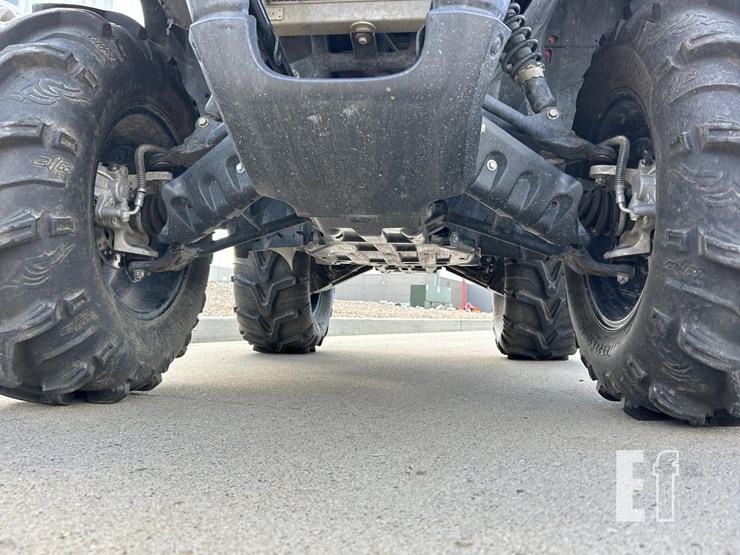 2013-suzuki-kingquad-750axi-image-12