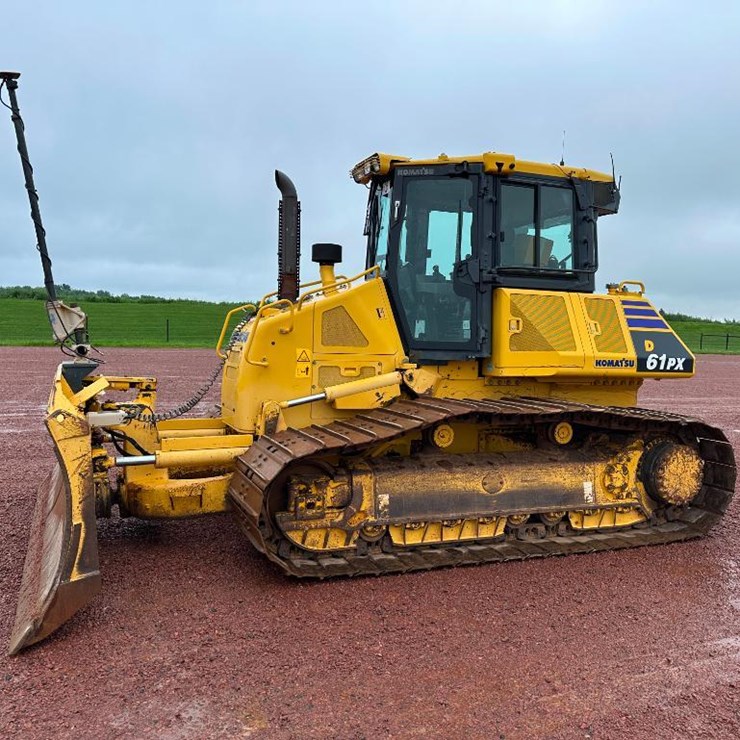 2013 KOMATSU D61PX-23