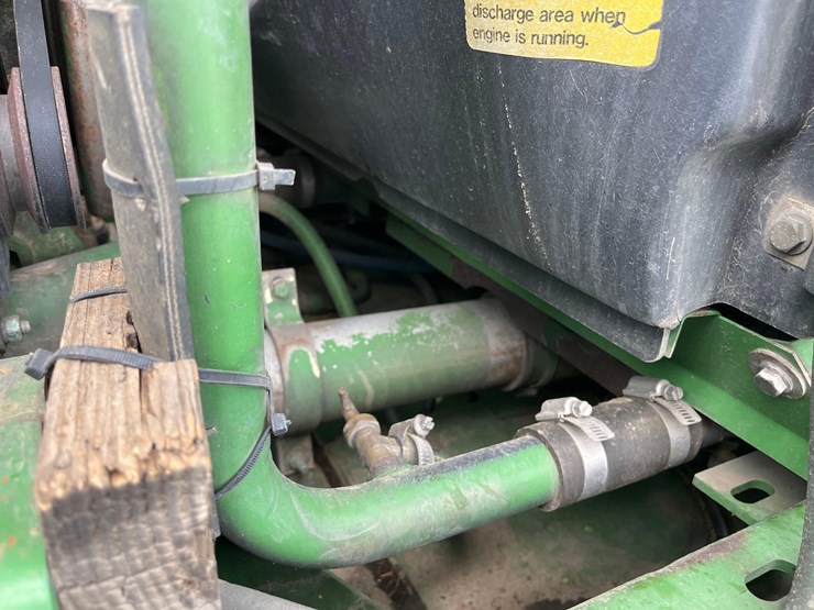 john-deere-6950-image-33