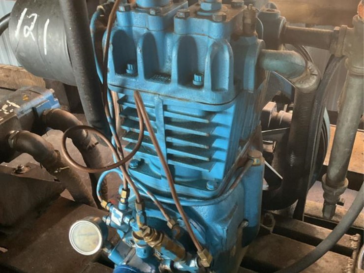 #121-•-quincy-323-air-compressor-image-7