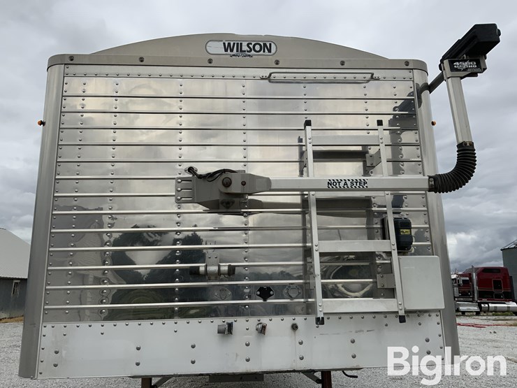 2015-wilson-50'-x-96"-image-19