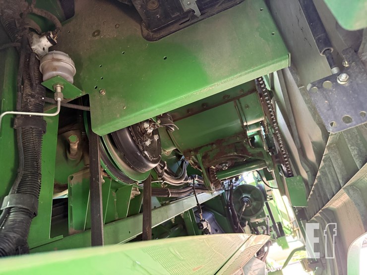 2002-john-deere-9560-sts-image-35