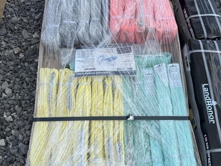 assortment-of-webbing-slings-image-1