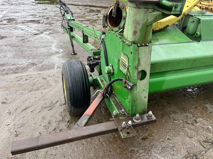 john-deere-3960-image-21