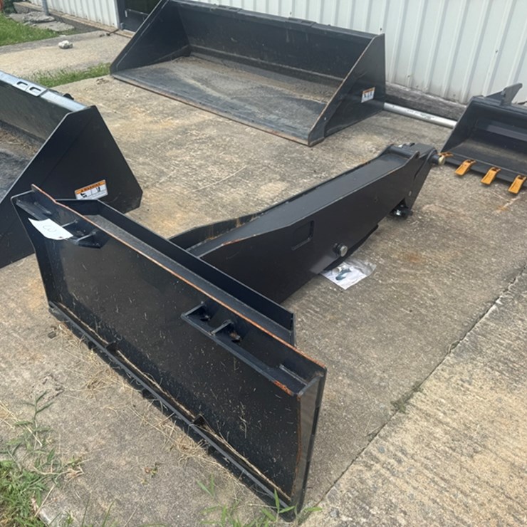 LANDHONOR SKID STEER MOUNTED 84" BACKHOE DIGGER DGB-14-84D