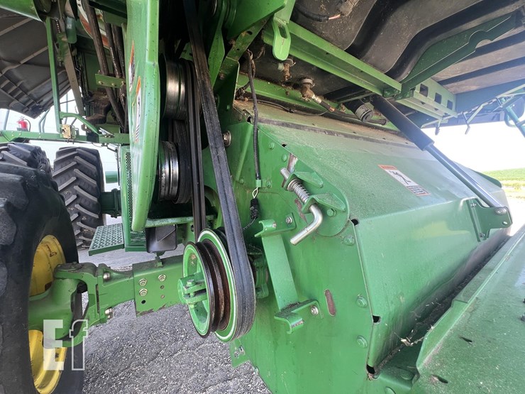 2004-john-deere-9660-sts-image-40