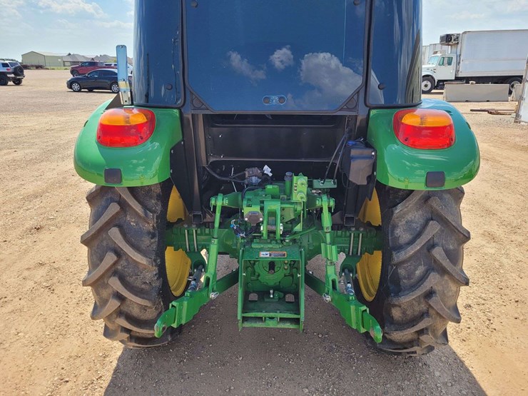 2022-john-deere-5055e-image-6