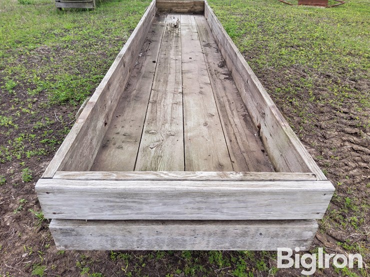 wood-feed-bunk-image-6