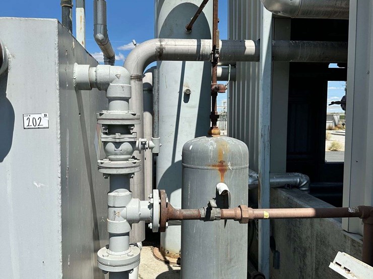 3,000-gallon-liquid-storage-tank-image-13
