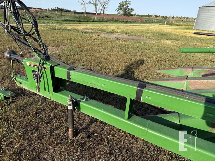 john-deere-3975-image-33