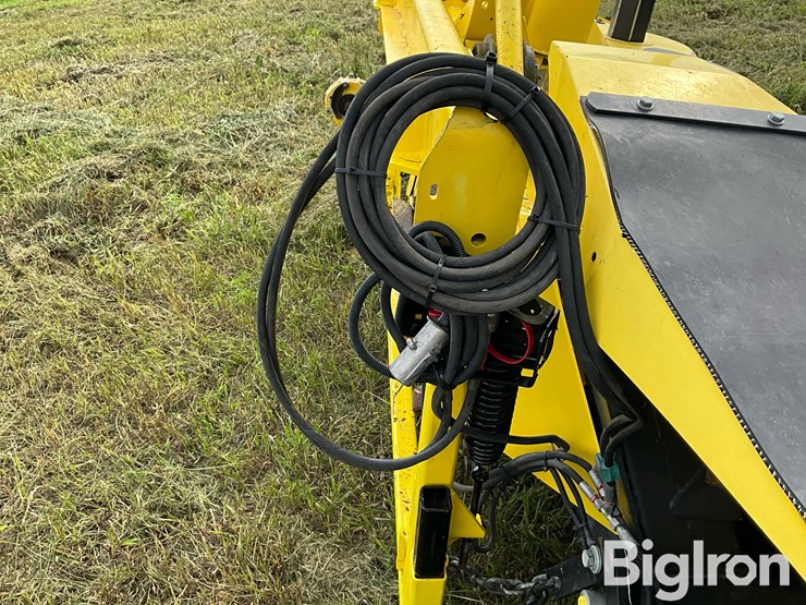 2013-john-deere-770-image-15