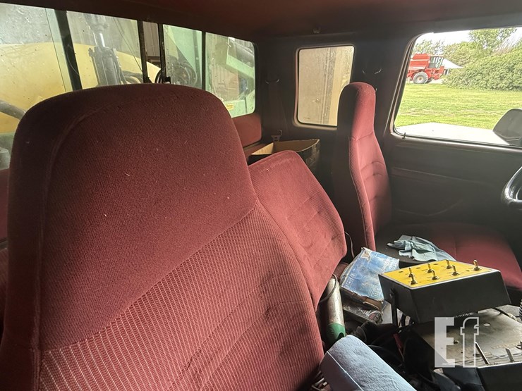 1995-ford-f250-xlt-image-28