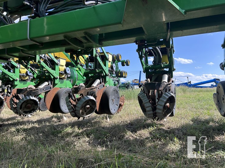 2009-john-deere-db80-image-73