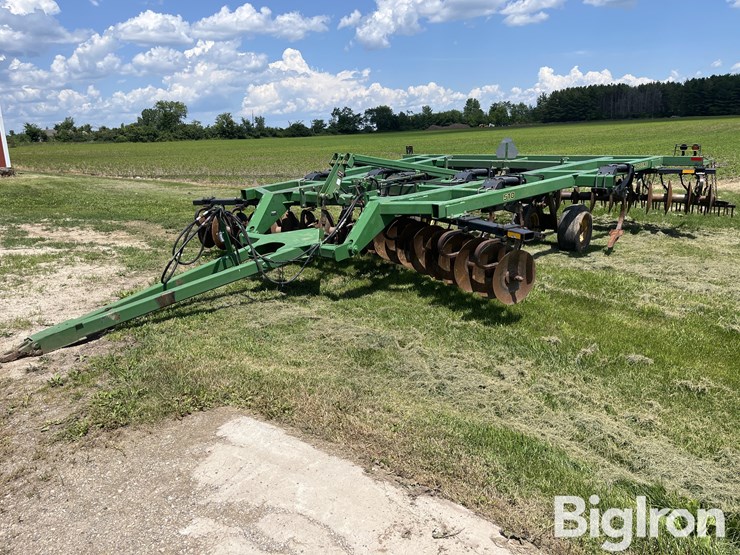 john-deere-510-image-1