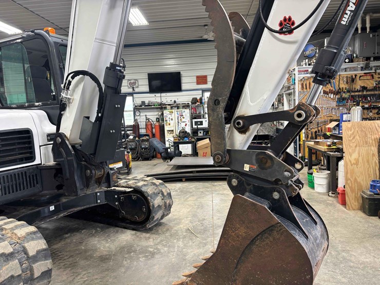 2016-bobcat-e85-image-12
