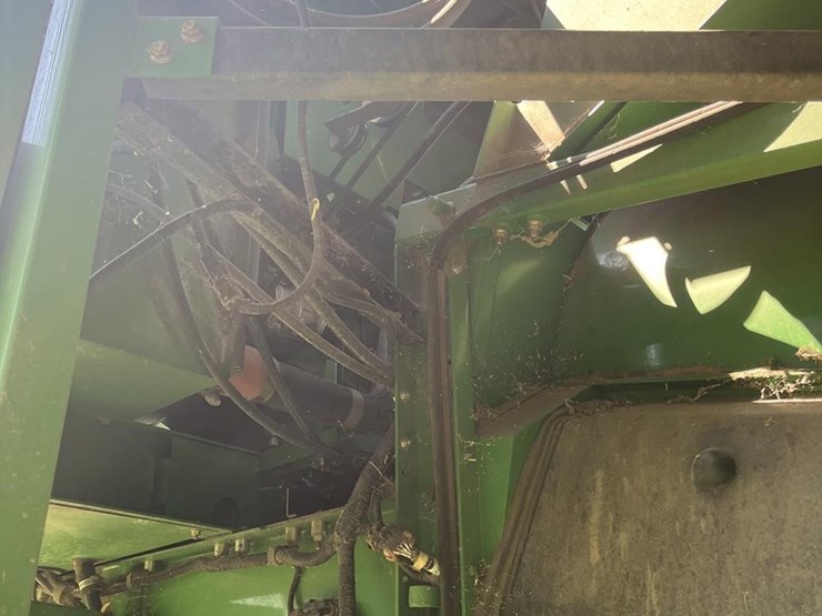 2001-john-deere-9650-sts-image-20
