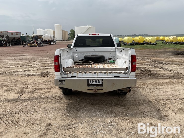 2008-chevrolet-silverado-2500-image-6