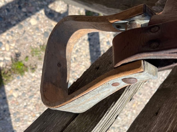 youth-saddle-image-6