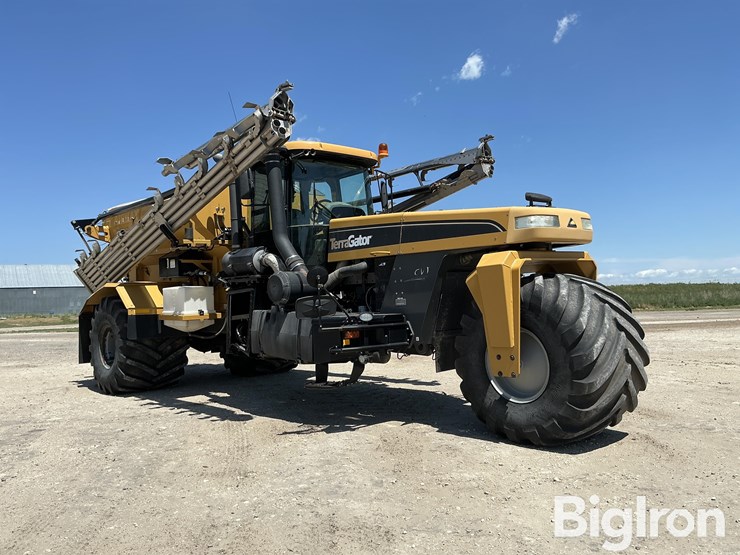 2012-terragator-8300-self-propelled-floater-dry-fertilizer-spreader-w/airmax-image-3