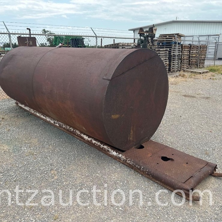 1,500 GAL. DIESEL TANK ON SKIDS