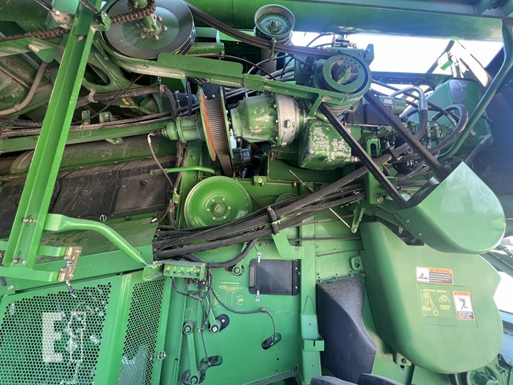 2004-john-deere-9660-sts-image-33